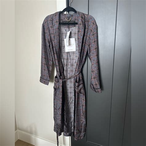 burberry silk robe